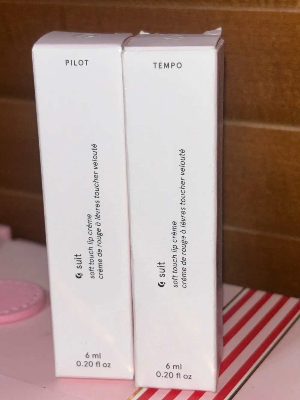 Glossier G Suit Soft Touch Lip Crème